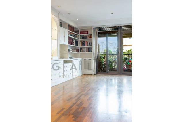 Sale - Flat - Valencia - Sant Francesc